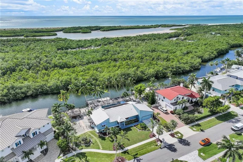 MARCO ISLAND