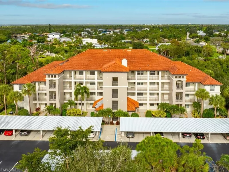ESTERO
