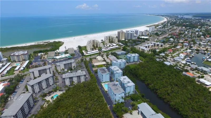 FORT MYERS BEACH