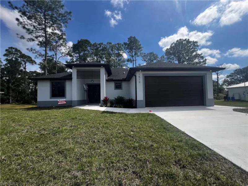 LEHIGH ACRES