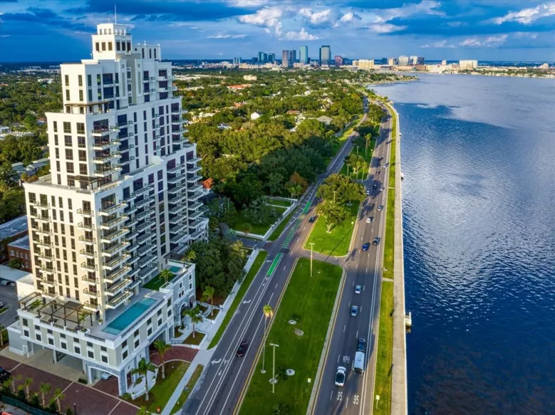TAMPA