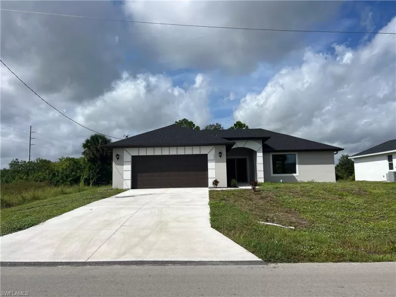 LEHIGH ACRES