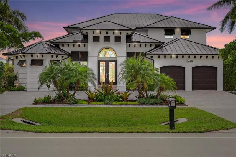 MARCO ISLAND