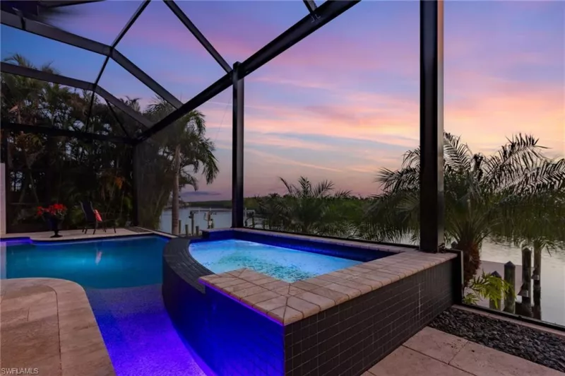 CAPE CORAL