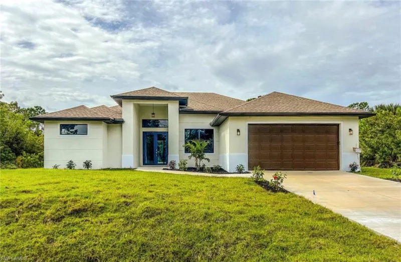 LEHIGH ACRES
