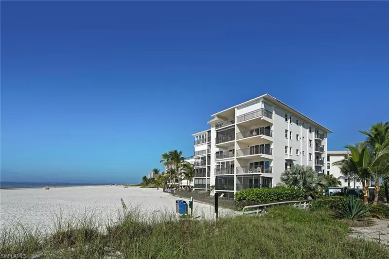 FORT MYERS BEACH