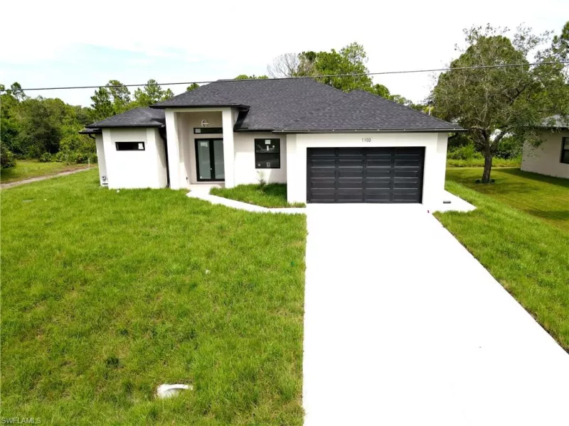 LEHIGH ACRES