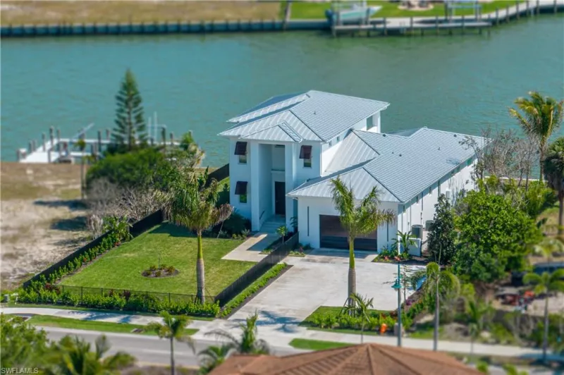 MARCO ISLAND