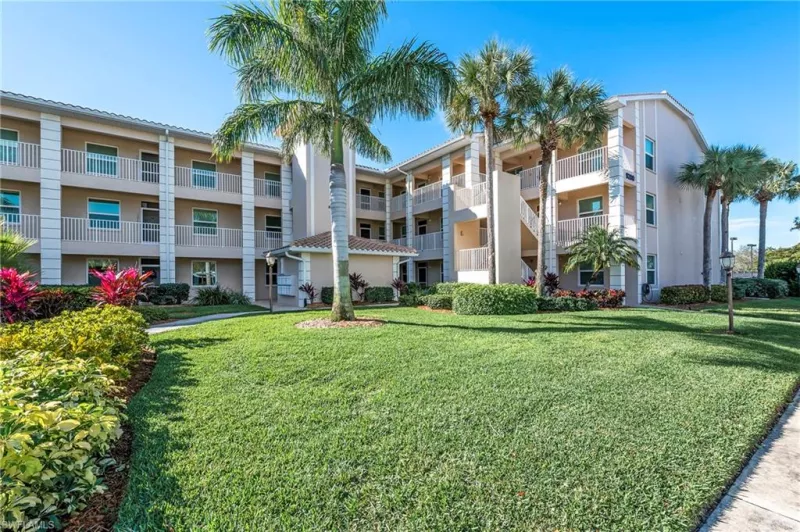 BONITA SPRINGS