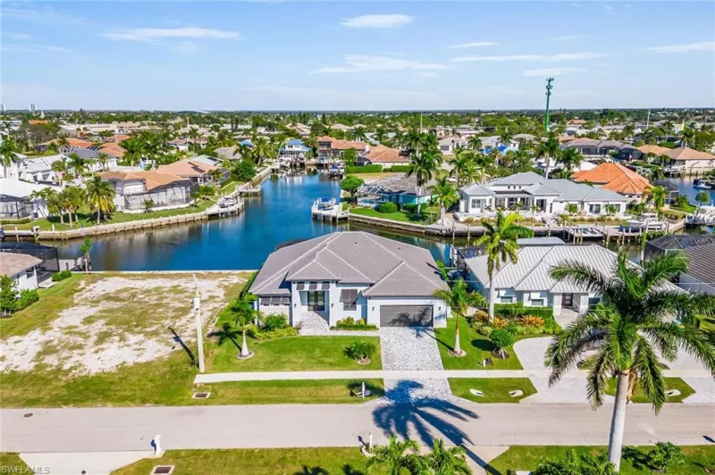MARCO ISLAND