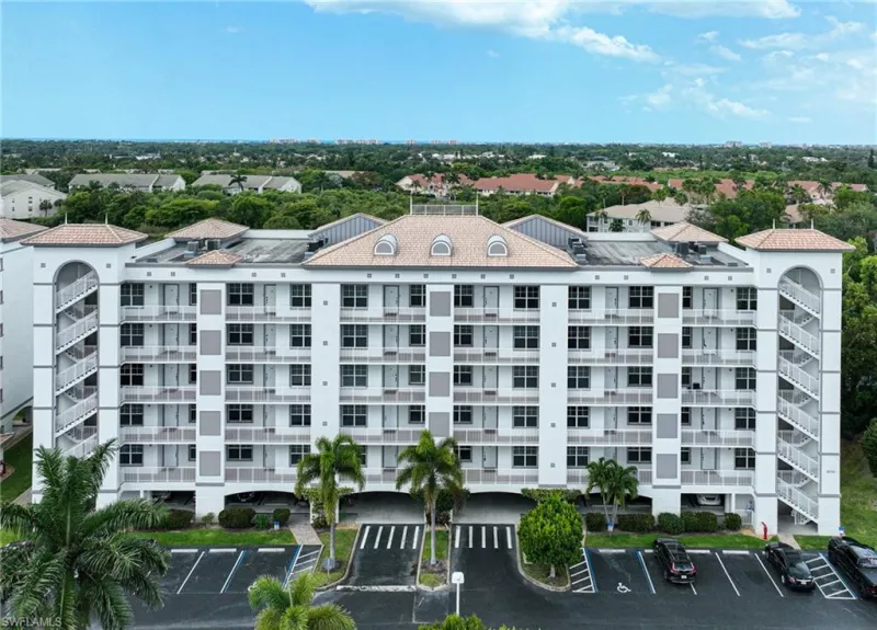 BONITA SPRINGS