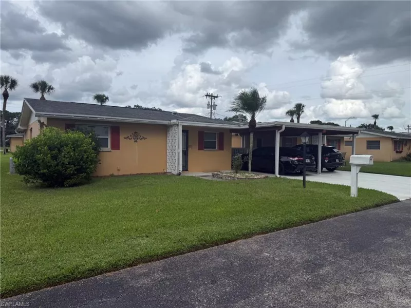 LEHIGH ACRES