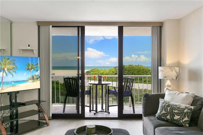 MARCO ISLAND