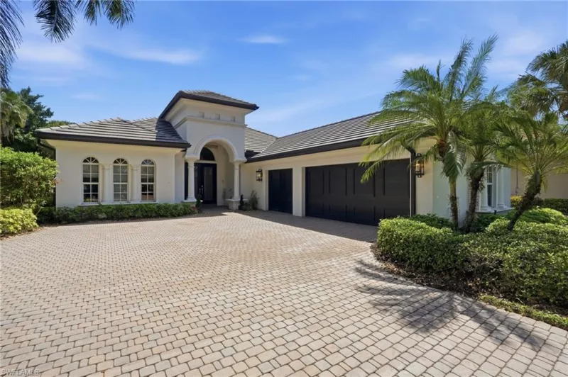 MIROMAR LAKES