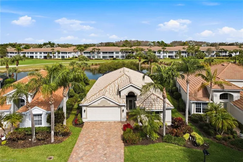 ESTERO