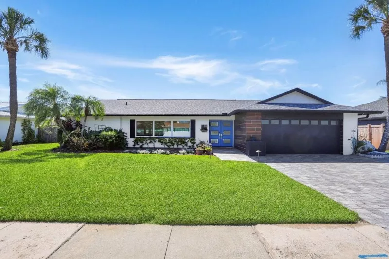 TAMPA