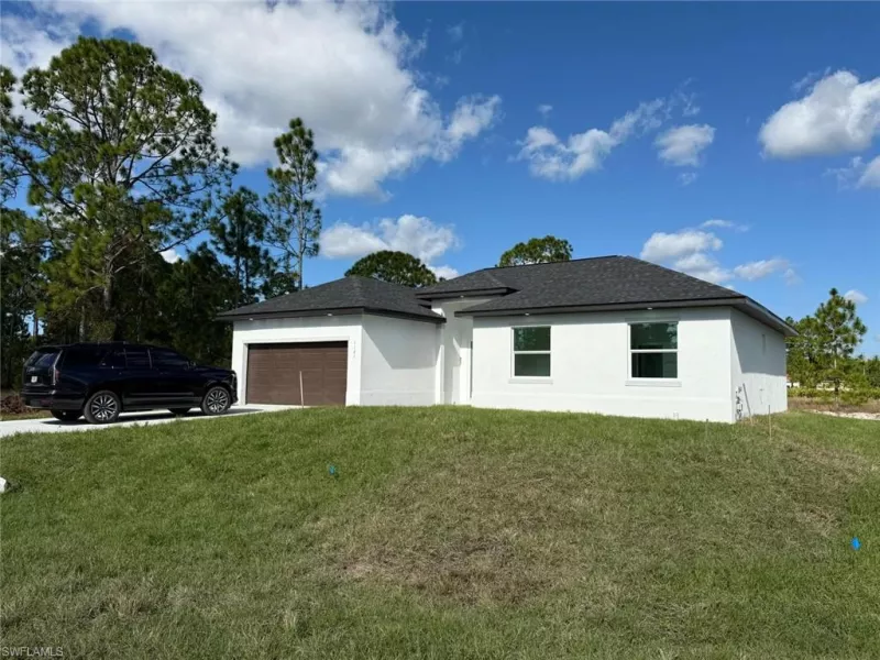 LEHIGH ACRES