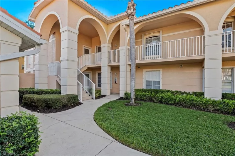 BONITA SPRINGS