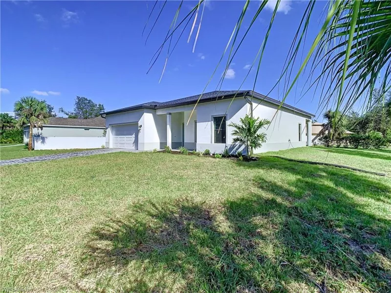 LEHIGH ACRES