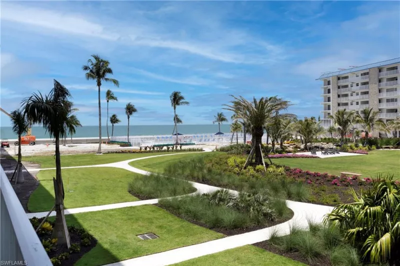 BONITA SPRINGS