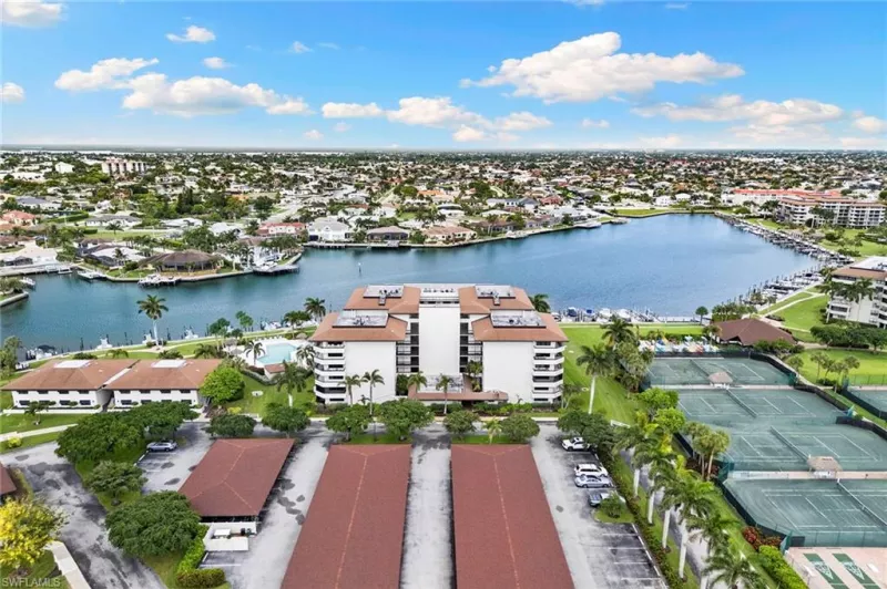 MARCO ISLAND