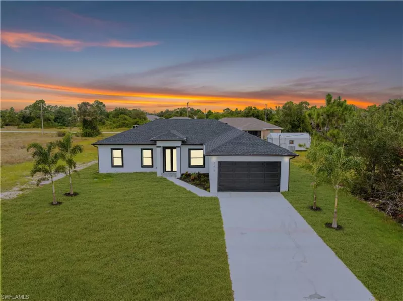 LEHIGH ACRES