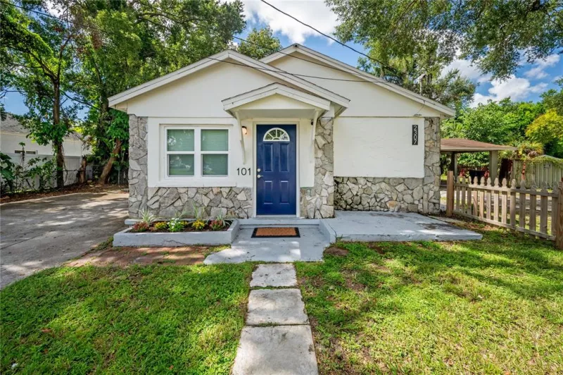 TAMPA