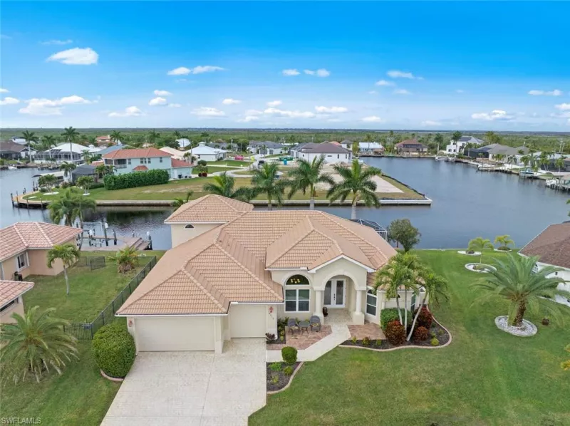 CAPE CORAL