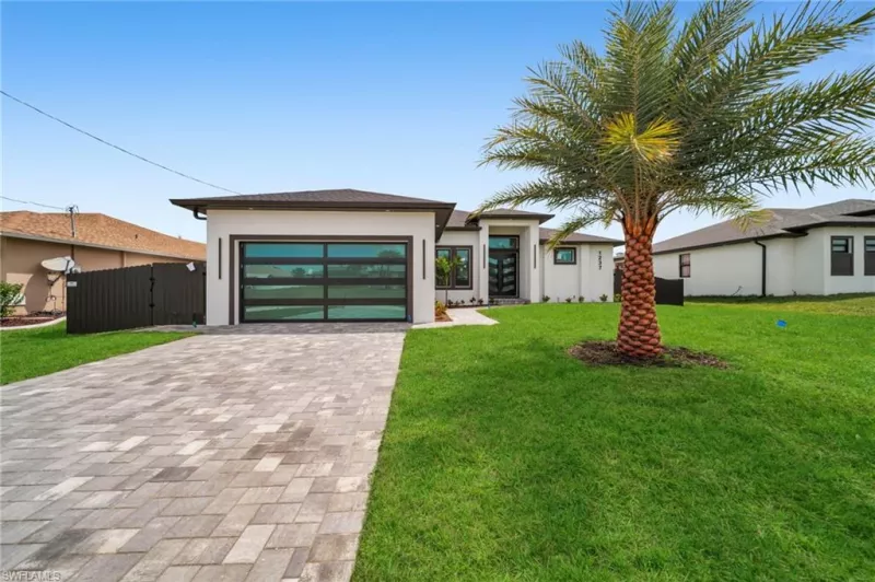 CAPE CORAL