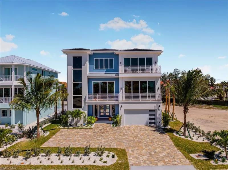 FORT MYERS BEACH