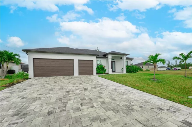 CAPE CORAL