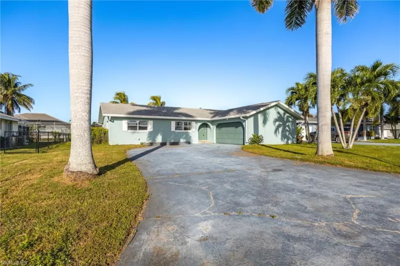 CAPE CORAL