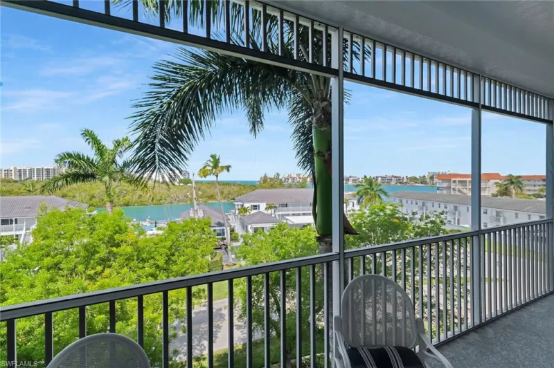 MARCO ISLAND