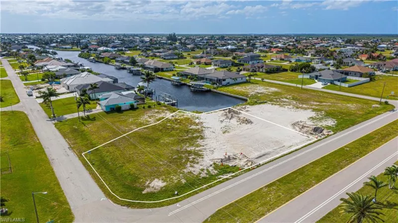 CAPE CORAL
