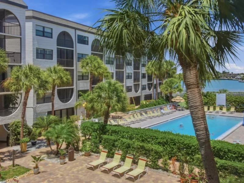 MARCO ISLAND