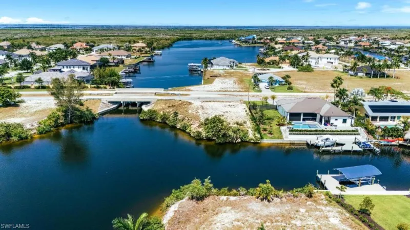 CAPE CORAL