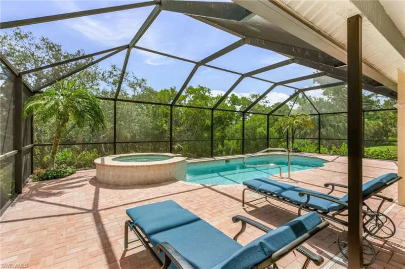 BONITA SPRINGS