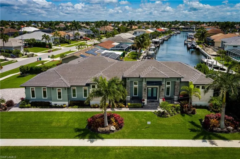 MARCO ISLAND