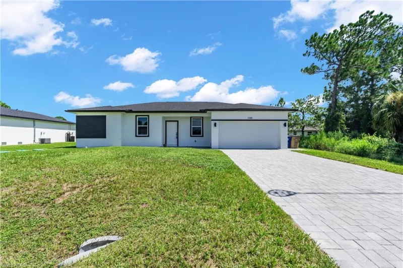 LEHIGH ACRES