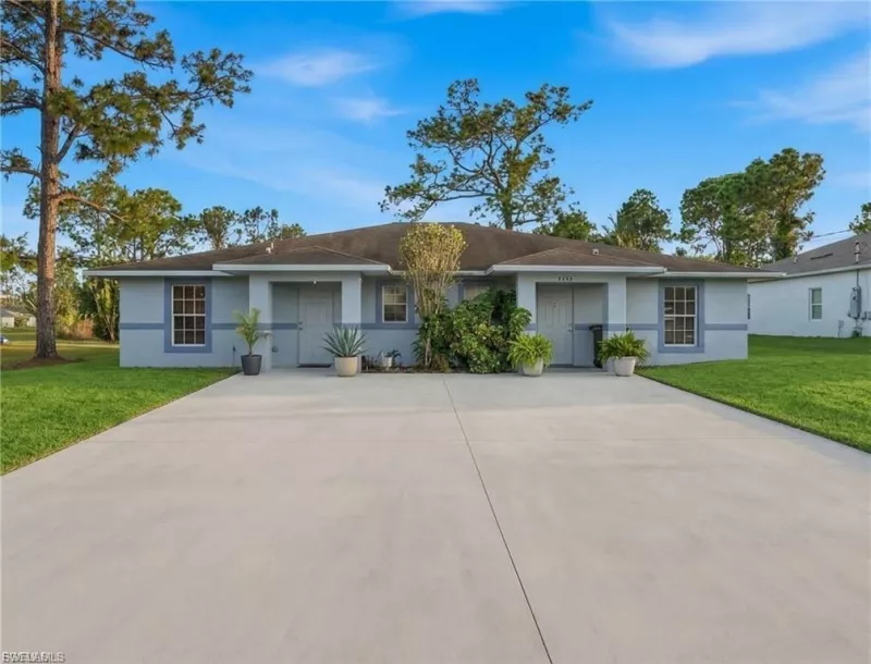 LEHIGH ACRES