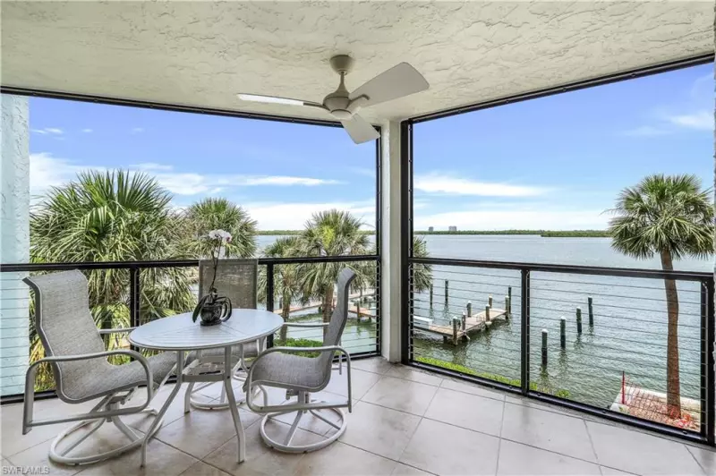 MARCO ISLAND