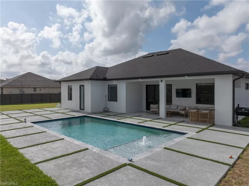 CAPE CORAL