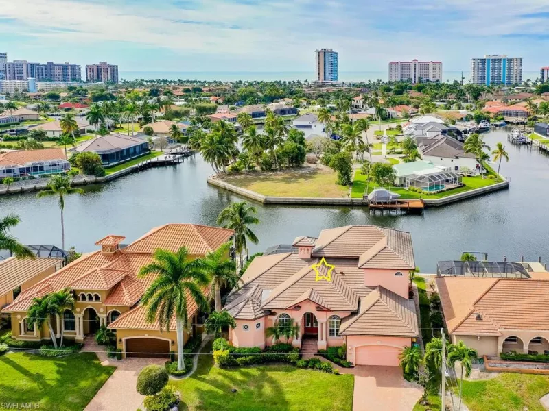 MARCO ISLAND