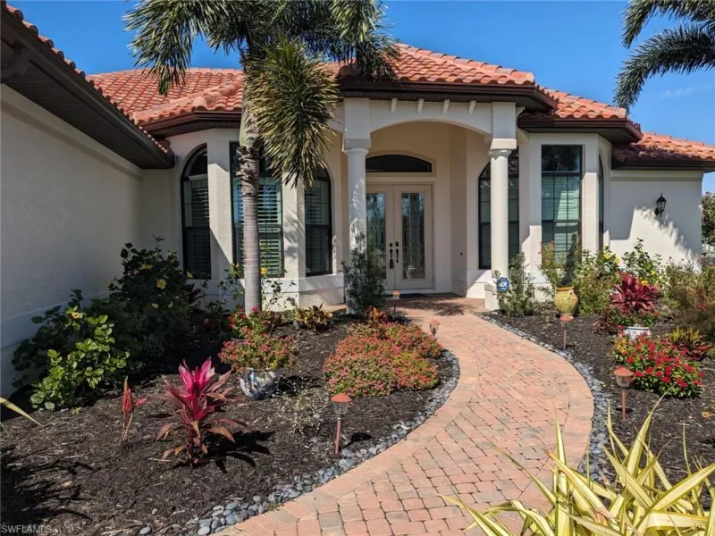 CAPE CORAL