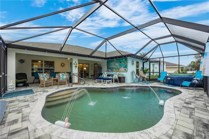 CAPE CORAL