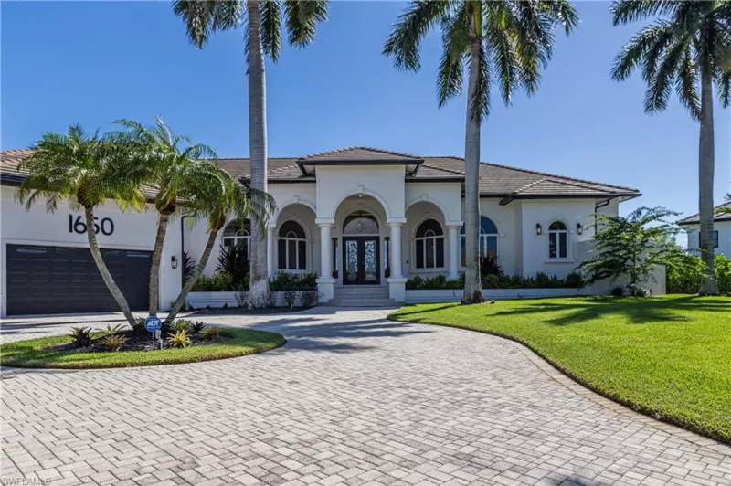 MARCO ISLAND