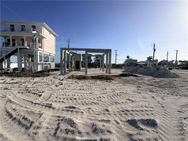 FORT MYERS BEACH