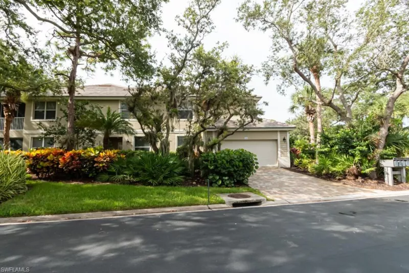 BONITA SPRINGS