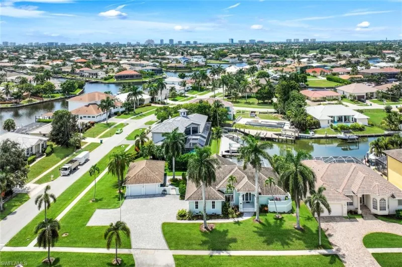 MARCO ISLAND