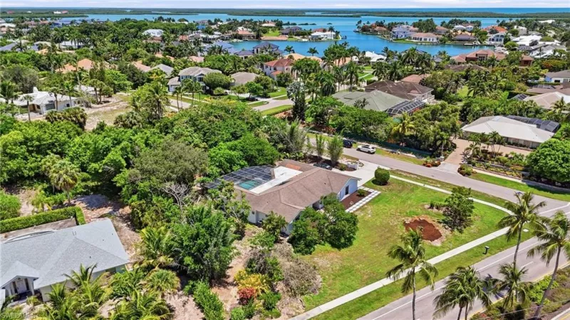 MARCO ISLAND